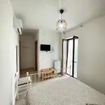 ベッド・アンド・ブレックファスト Dolce Luna Casa 3*